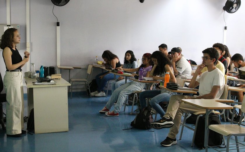 Cresce população com ensino superior no Brasil
