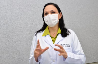 Infectologista da Sesau alerta sobre cuidados ao se expor a água contaminada de enchentes