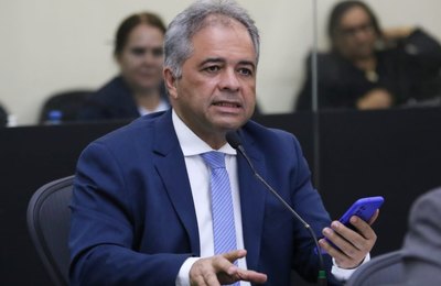Deputado Silvio Camelo parabeniza Governo do Estado por ações empreendidas em Brasília