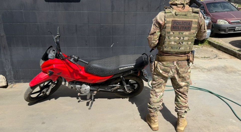 Polícia Militar recupera moto em Monte Alegre de Sergipe / Foto: Foto: Ascom/PMSE