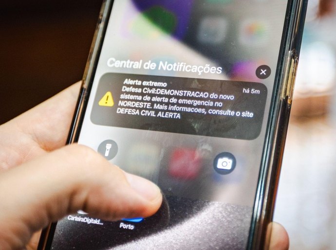 Como nasce um alerta da Defesa Civil? Conheça o caminho percorrido antes da informação chegar à população
