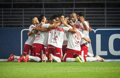 O CRB que vai estrear me lembra o Denorex, Parece, mas não é!