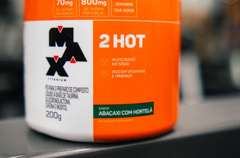 Max Titanium amplia linha de termogênicos com lançamento do 2HOT Abacaxi com Hortelã