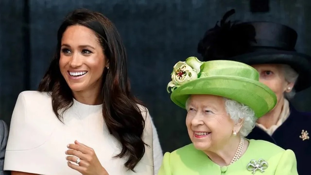 Meghan comenta relação com Elizabeth II e revela o que Harry disse após sua morte