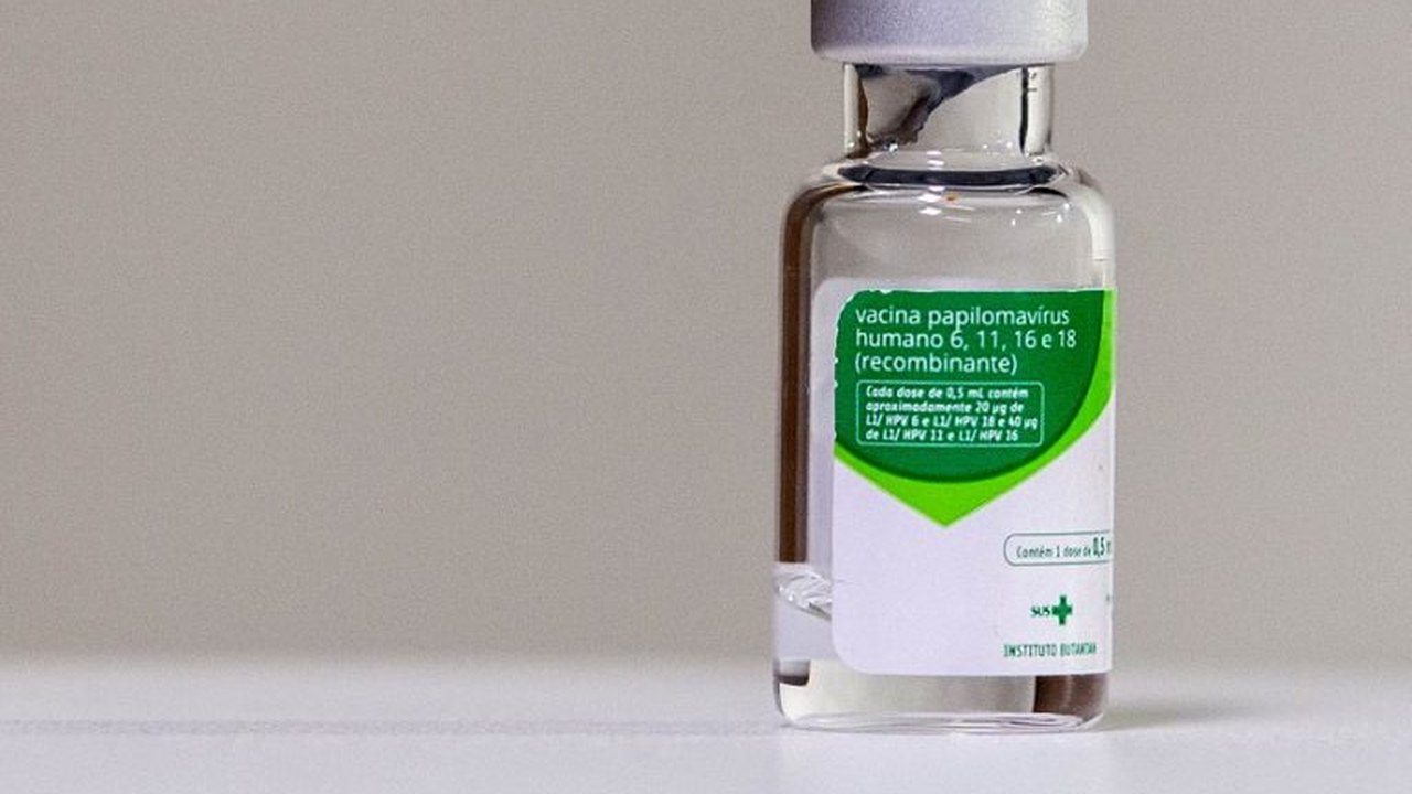 Projeto torna vacina contra HPV obrigatória e prioriza testes moleculares para câncer de colo do útero