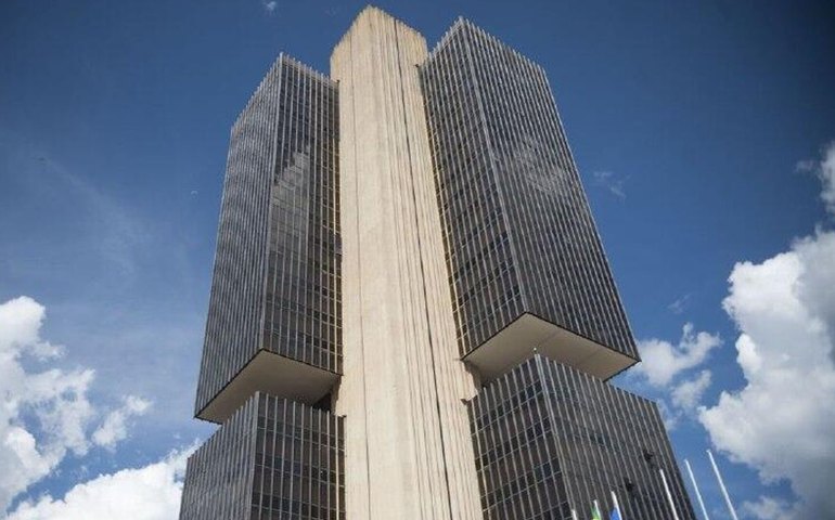 Inflação de novembro é a menor desde 2018 e pressiona por cortes na Selic