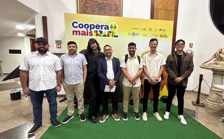 Unicafes-AL marca presença no maior encontro de cooperativismo do país