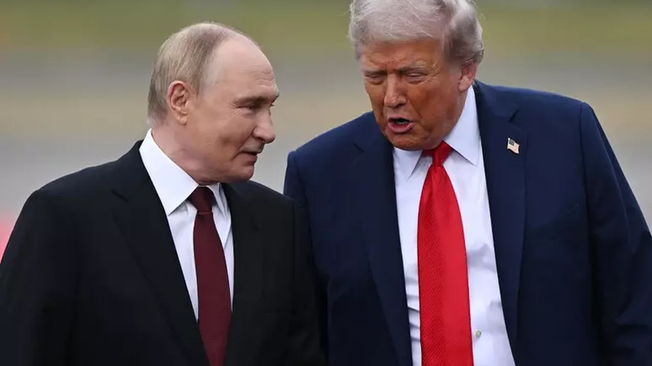 Primeiro-ministro britânico expressa cansaço com Trump e Putin