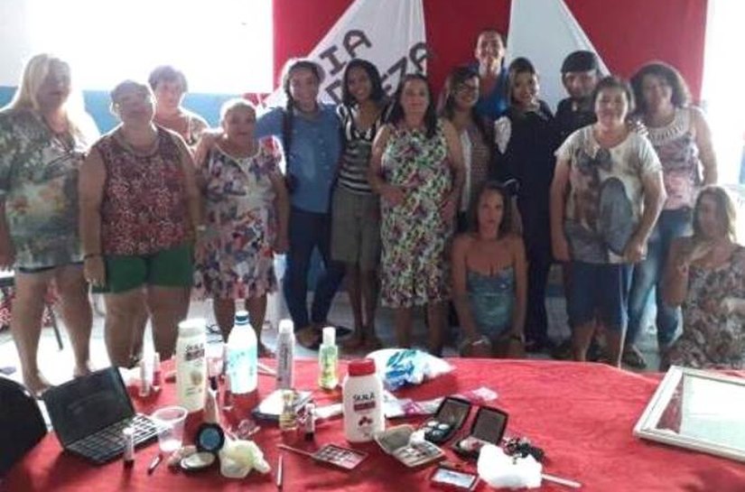 Caps Anadia proporcionou um dia de beleza para usuárias