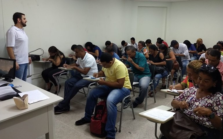 Sine Maceió promove seleção para curso de telemarketing