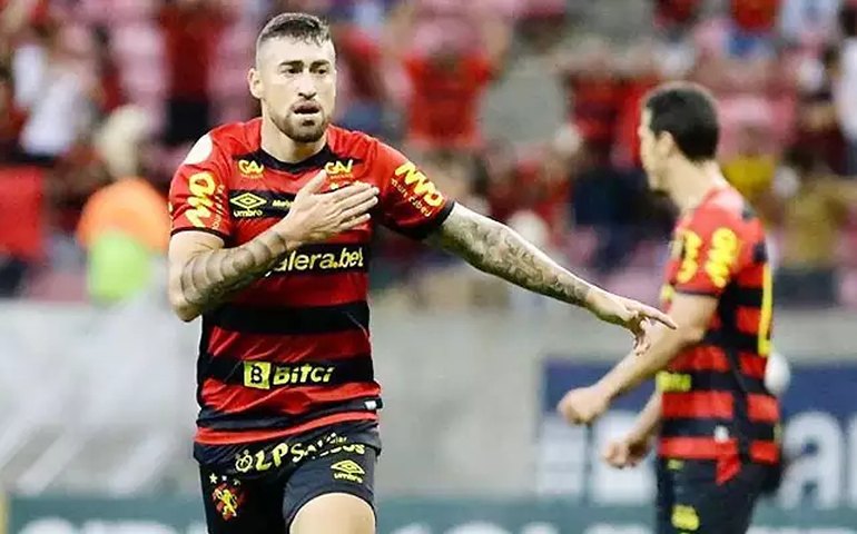 Sport ganha do Bahia no Recife e encosta no Vasco na briga pelo G-4 da Série B