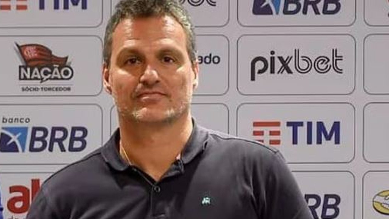 Spindel afirma que alguns jogadores ficam 'com medo' de ser contratados para disputar posição no Flamengo