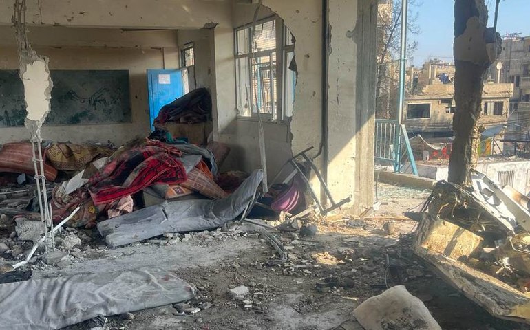 Ataque de Israel mata dezenas em escola da ONU usada como abrigo