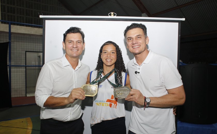 Conquista para Coruripe: Prefeito Marcelo Beltrão homenageia Maísa Silva, campeã nacional de atletismo, e anuncia construção de Vila Olímpica