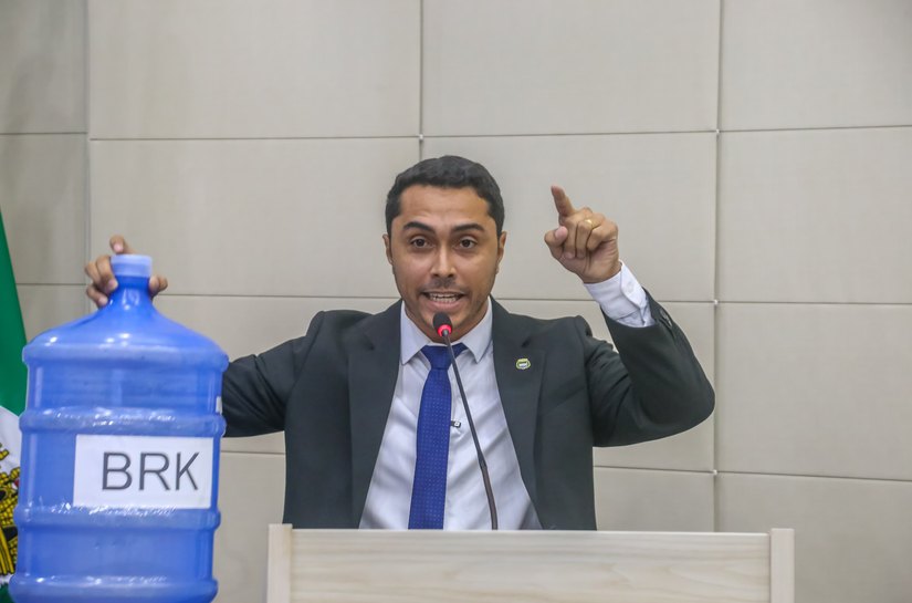 “População não aguenta mais”: Vereador David Empregos repudia BRK e Equatorial por falhas nos serviços