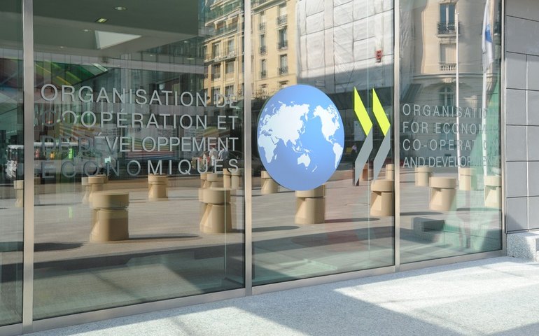 Taxa anual do CPI nos países da OCDE acelera a 6,4% em agosto, com destaque para a Turquia