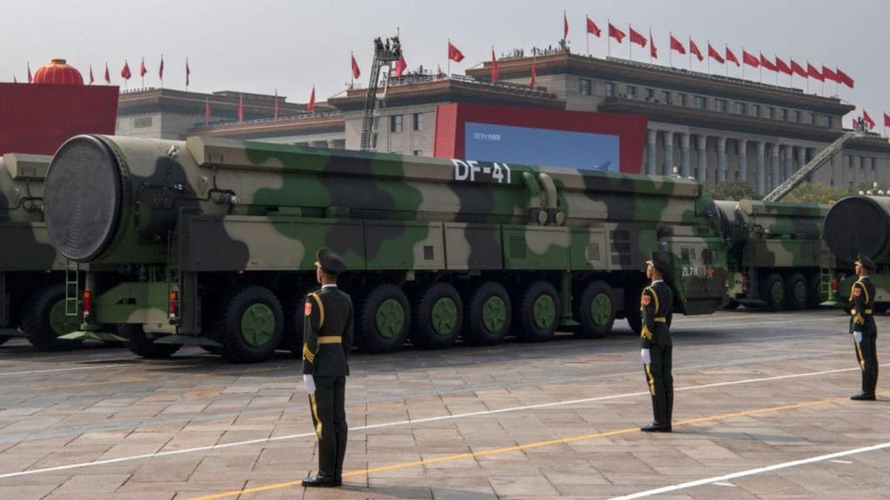 China testa míssil balístico intercontinental no Oceano Pacífico