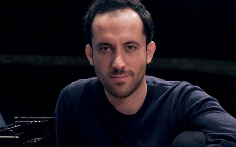Em 9 CDs, o pianista russo Igor Levit toca as 32 sonatas de Beethoven