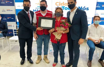 Presidente da Cruz Vermelha recebe comenda Mário Guimarães e garante apoio a bancada feminina da Câmara