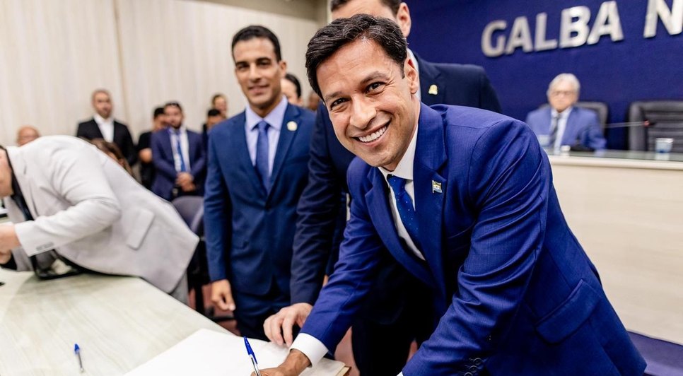 0e5ce5b9-7cd1-45c9-87ad-6fc9219d9591