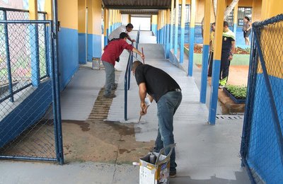 Presidente sanciona lei que institui pacto pela retomada de obras inacabadas