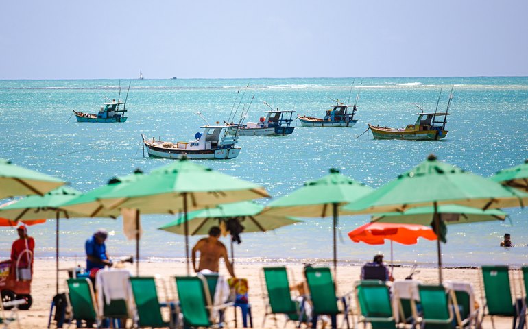 Defesa Civil de Maceió lança manual e passa a emitir alertas de calor intenso