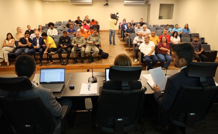 Quanto ao som, o limite é de 85 decibéis nos arraiais Quanto ao som, o limite é de 85 decibéis nos arraiais