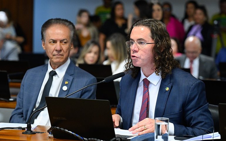 Avança resolução que facilita aditamento de dívidas dos estados com a União