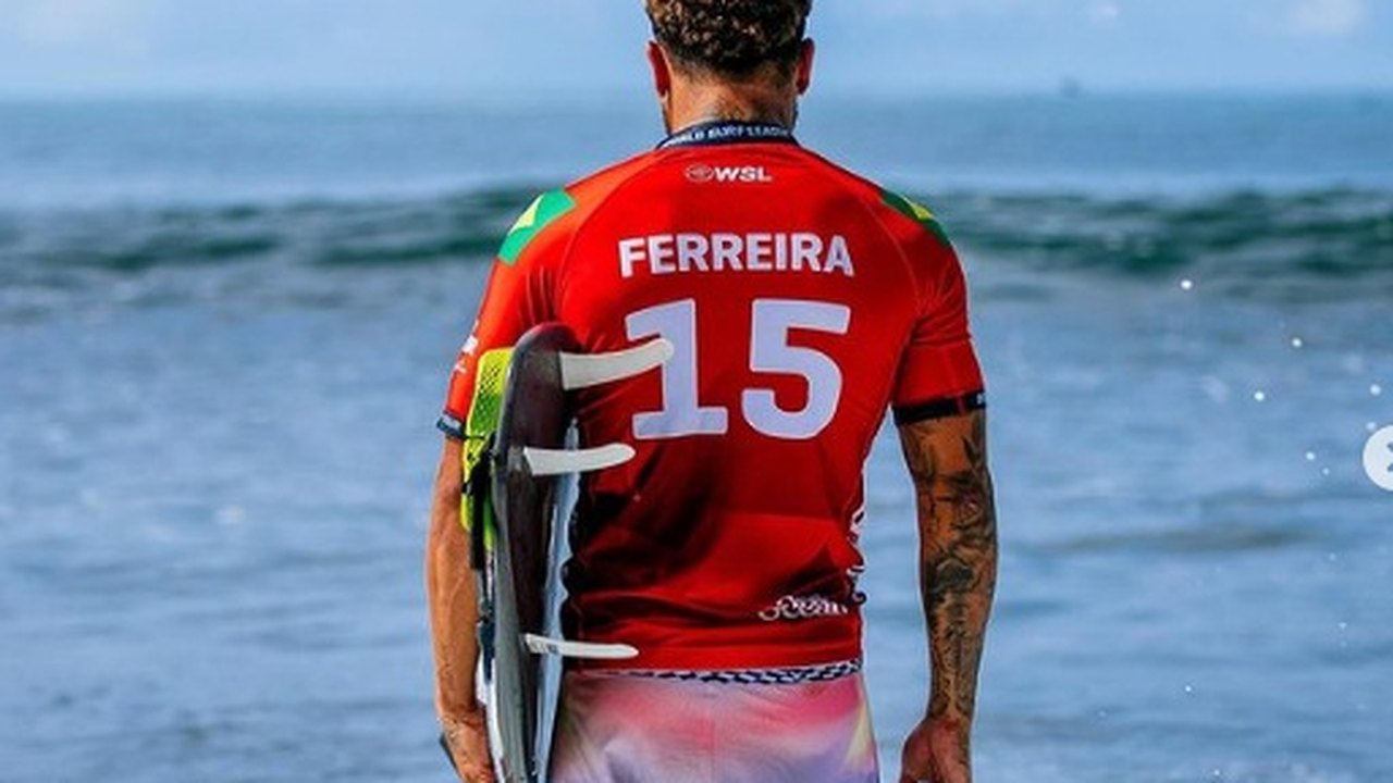 Italo leva virada na última onda em dia de zebras em Pipeline; Medina cai e Dora vai às oitavas