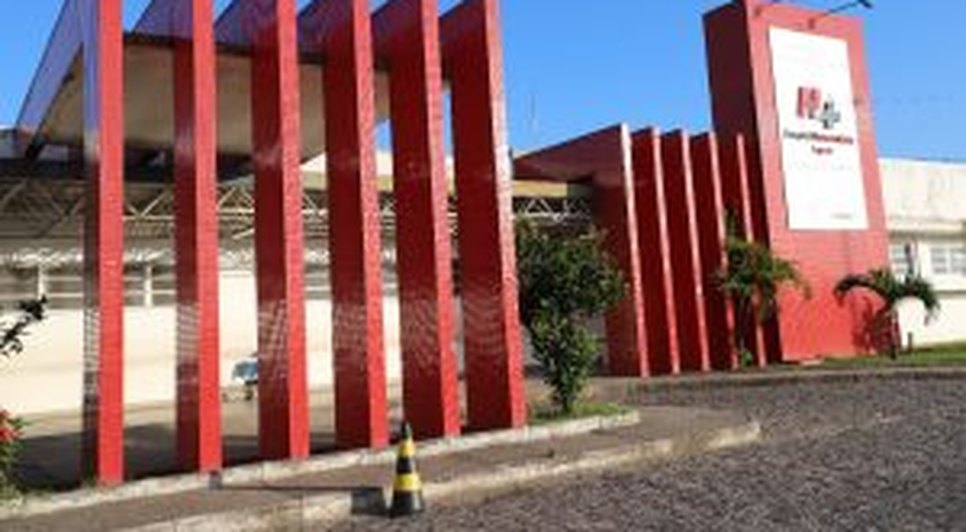Hospital-Universitário-Lagarto-300x200