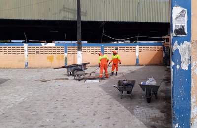 Mercado da Produção recebe último mutirão de limpeza deste ano