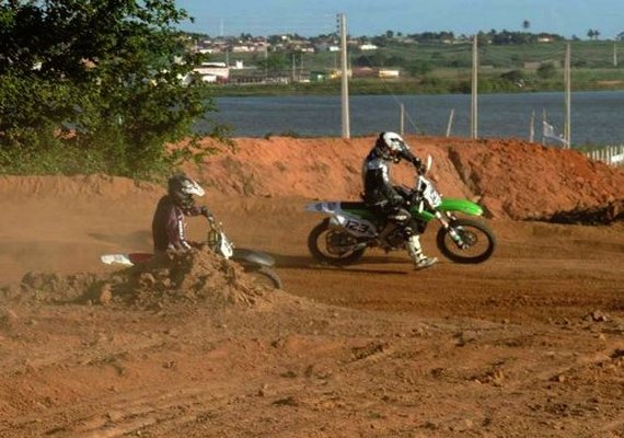 Prefeitura incorpora o motocross no Viva Arapiraca