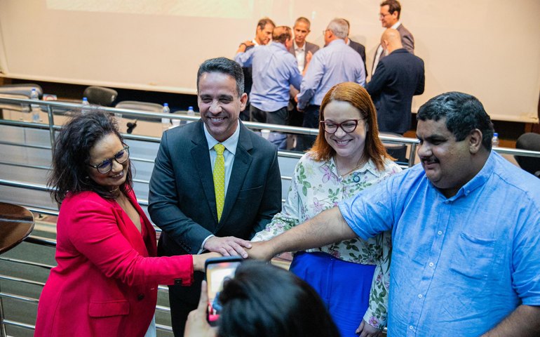 Governo de Alagoas beneficia transportadores intermunicipais com isenção de ICMS na troca de frota