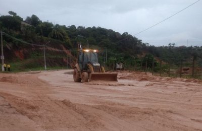 Avenida Pierre Chalita é interditada para realização de serviço