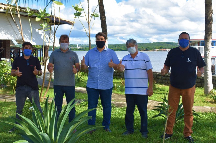 PROS-AL une famílias Andrade e Ernesto e esquenta eleições em Penedo