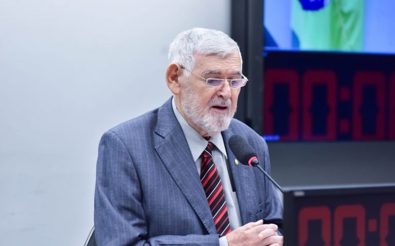 Comissão debate direitos da população em situação de rua