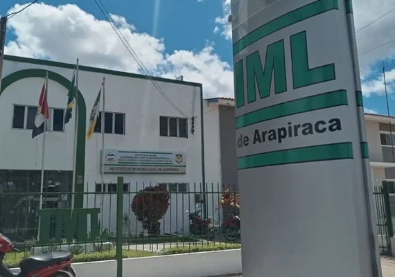 Homem morre após crises convulsivas no sofá de casa em Craíbas