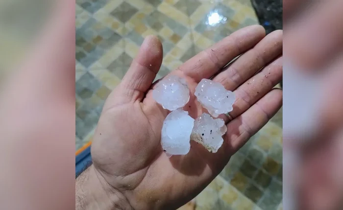 Granizo e temporal atingem cidades do RS e deixam estragos em 19 municípios