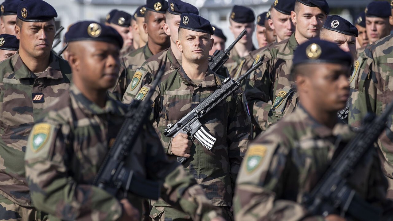 Tropas francesas começam a deixar o Chade após ordem do governo local