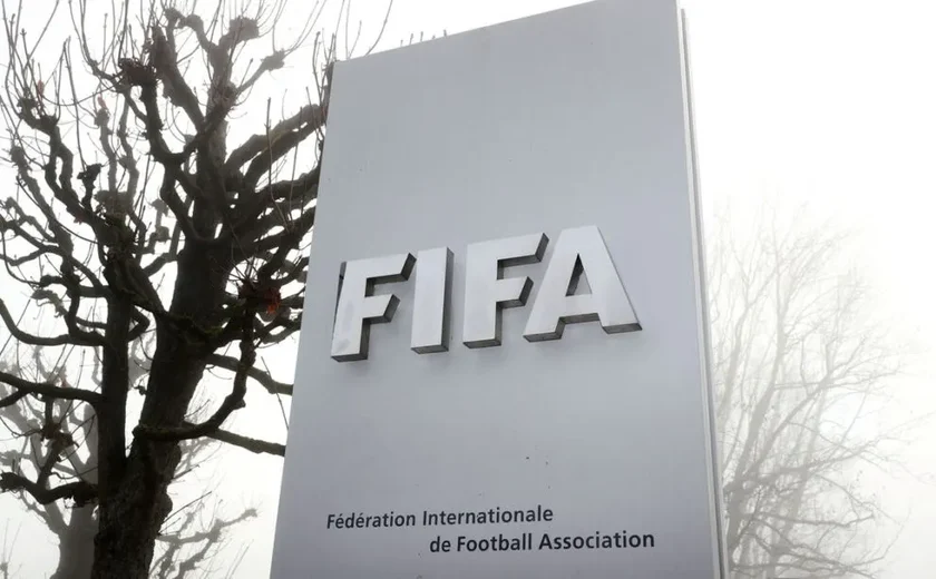 'Caso Lass Diarra': tribunal diz que regras de transferências da Fifa são contrárias ao direito europeu; entenda