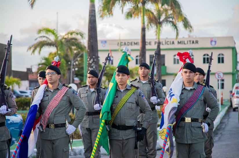 PM cumpre mandado e prende em Maceió autor de roubo no estado de Minas Gerais