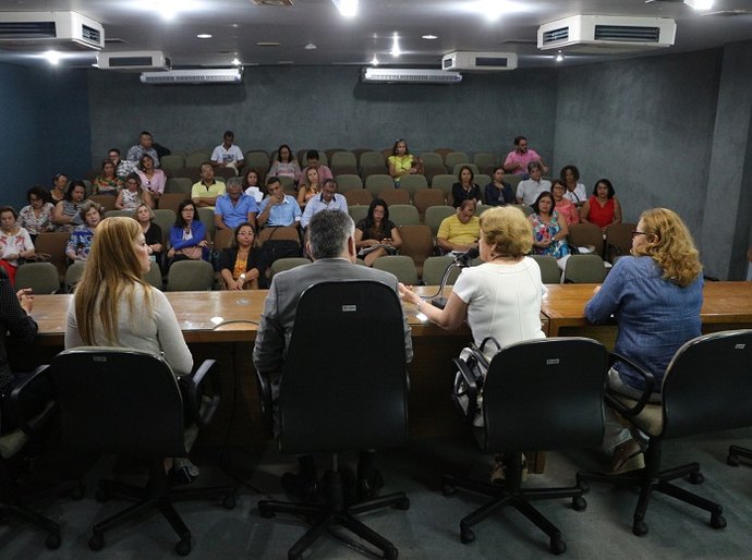 “Fale, Educação” realiza evento para qualificar professores da rede pública de Maceió