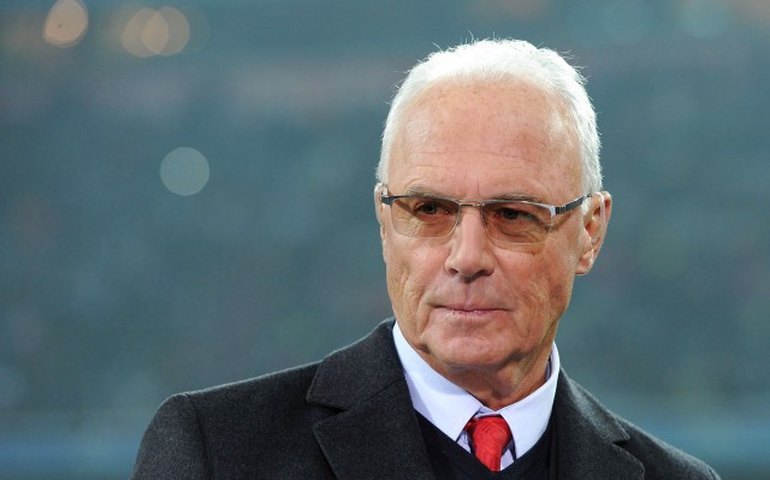 Rummenigge propõe que o Bayern organize funeral de Beckenbauer na Allianz Arena