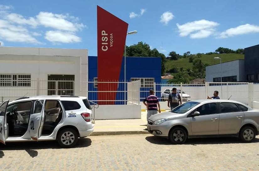 Homem reage à abordagem e morre em confronto com a PM em Viçosa