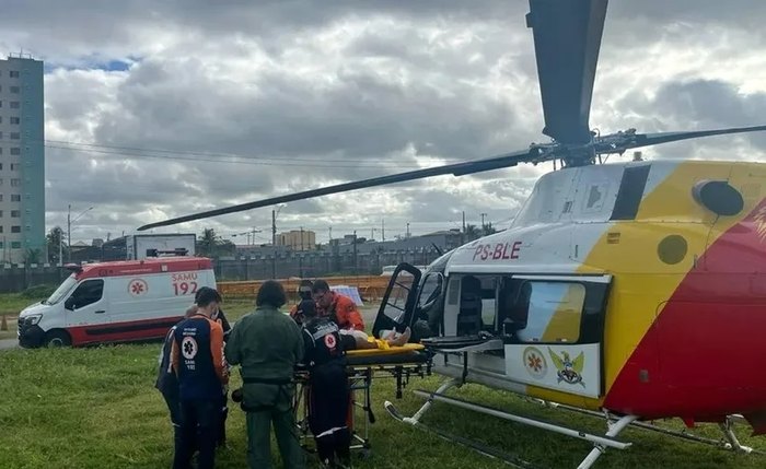 Mulher morre após cair de jet ski na Praia do Gunga