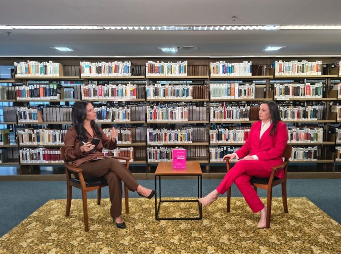 Professora do Cesmac participa de programa da TV Justiça | STF e debate obra sobre multiparentalidade
