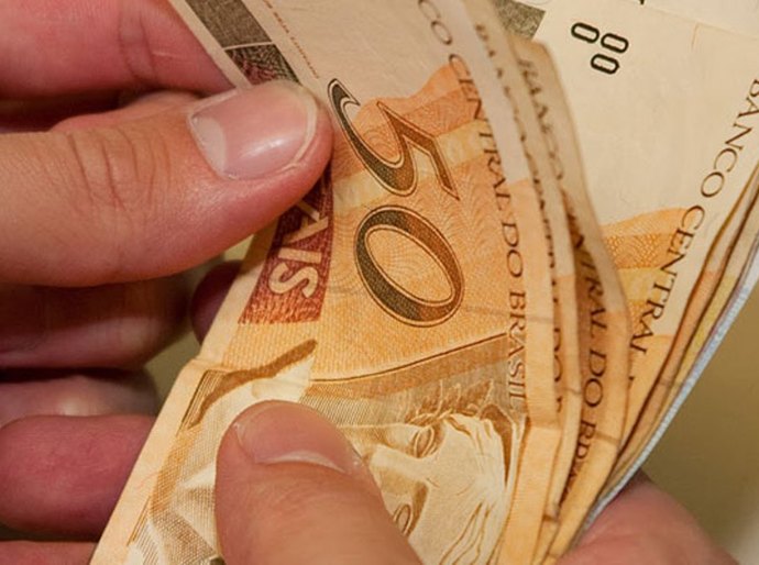 Terceirizada da Uncisal pagará multa por atrasos contínuos de salários
