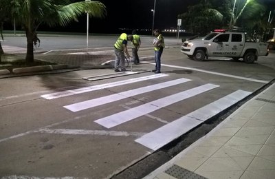 Avenida Sílvio Carlos Viana recebe nova sinalização horizontal