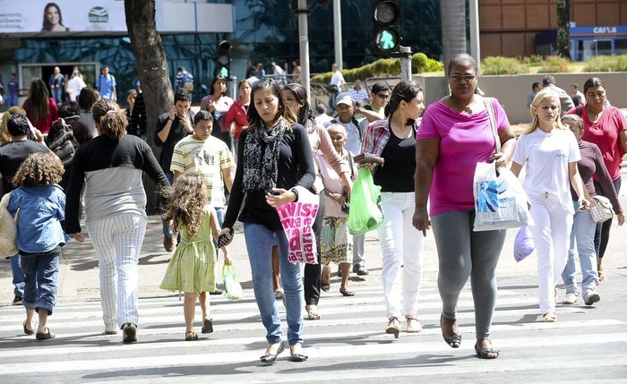 Na média global, a estimativa caiu de 72,8 para 71 anos