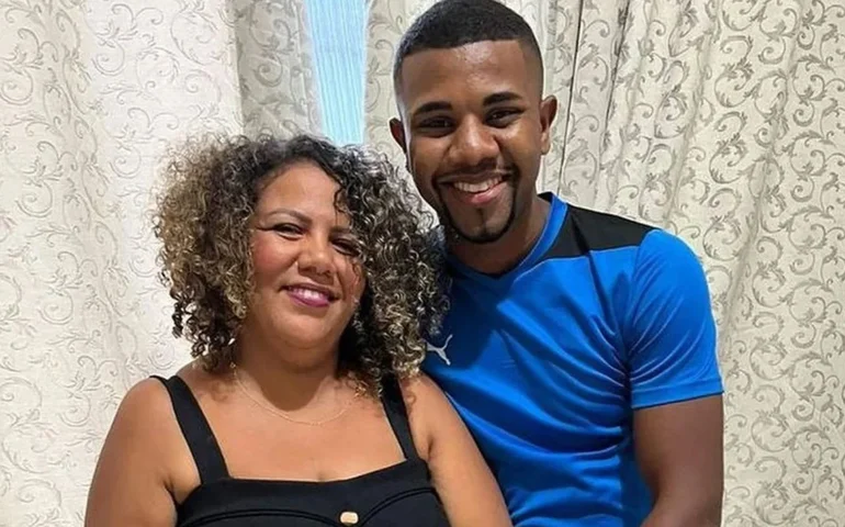 'Enquanto todos julgam, pessoas reais sofrem', desabafa Mani sobre boatos envolvendo ela e Davi